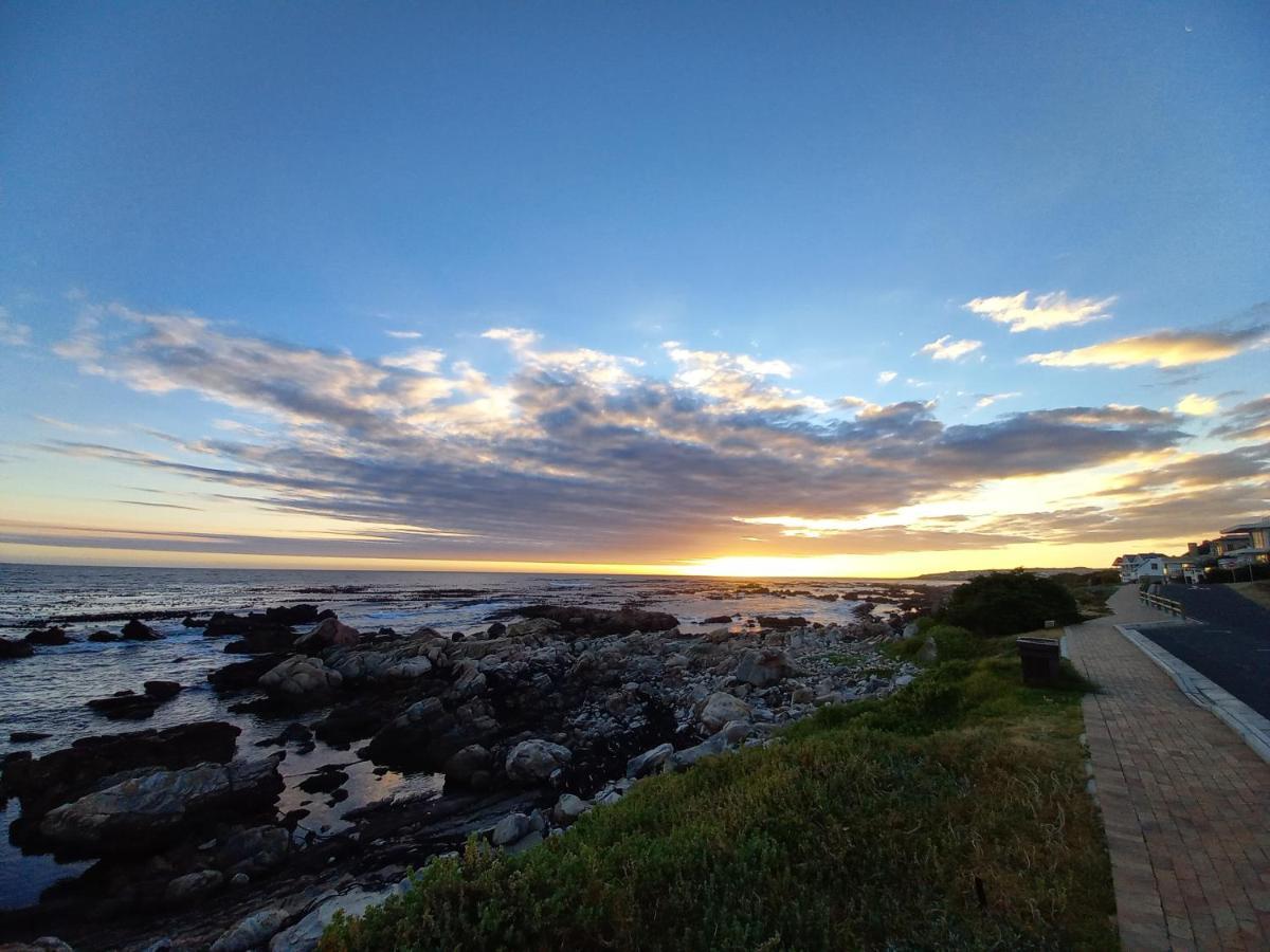 Nerf-Af Cottage And Private Rooms At Onrus , Hermanus Exterior photo